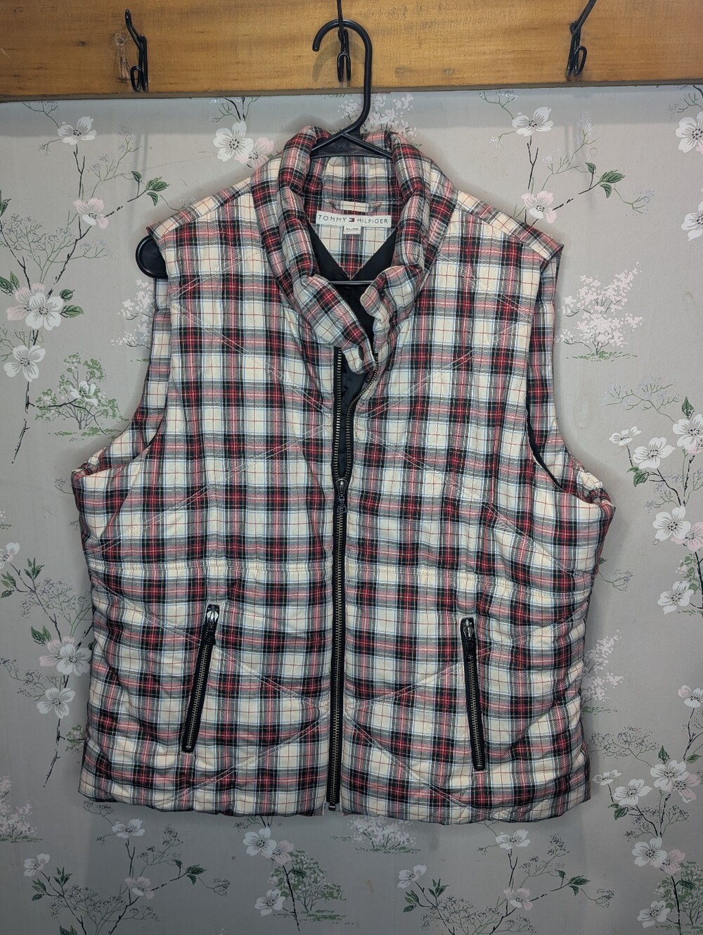 Tommy Hilfiger Plaid Puffer Vest